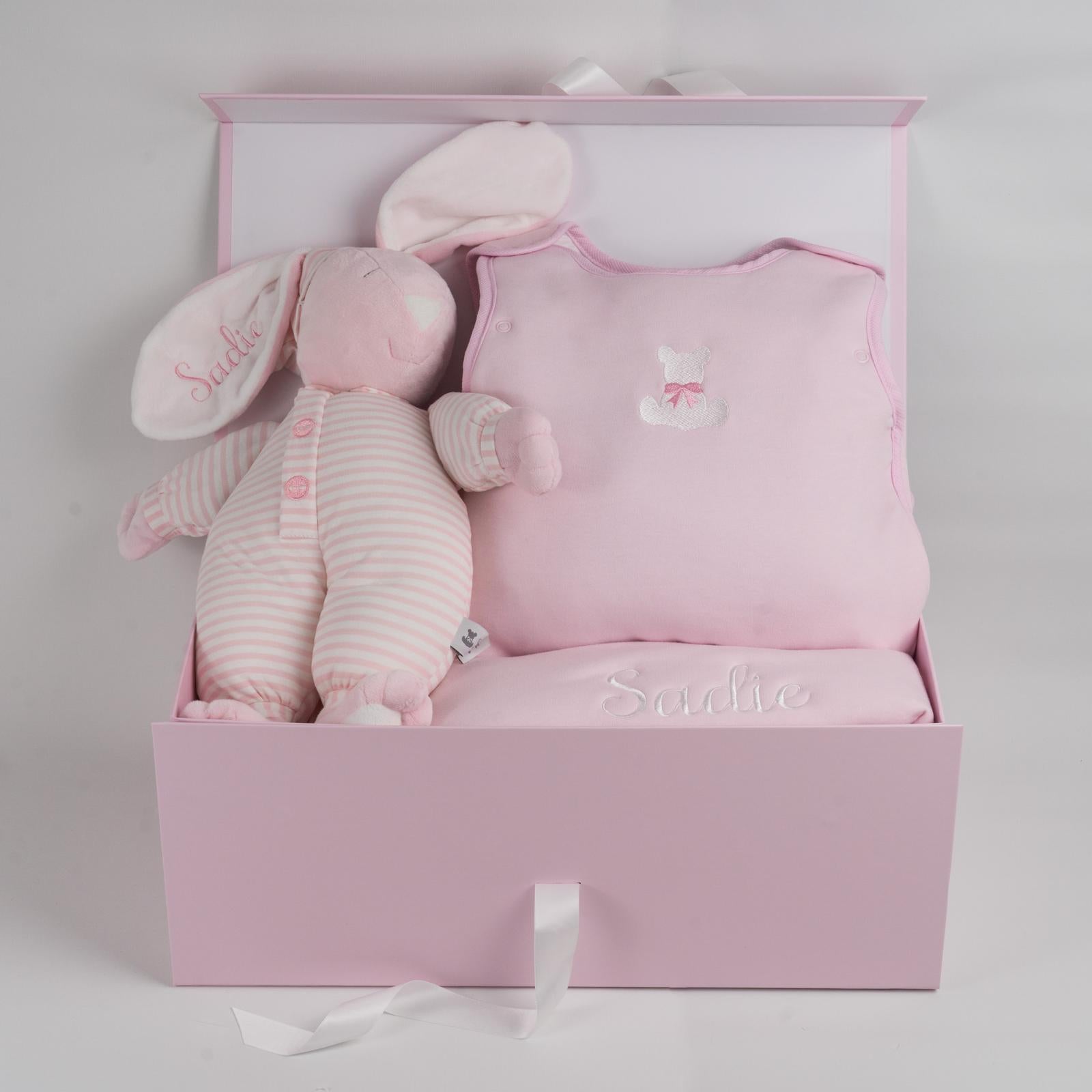 Truly Pink Lunchbox Gift Set + FREE buy Bonus Gifts!