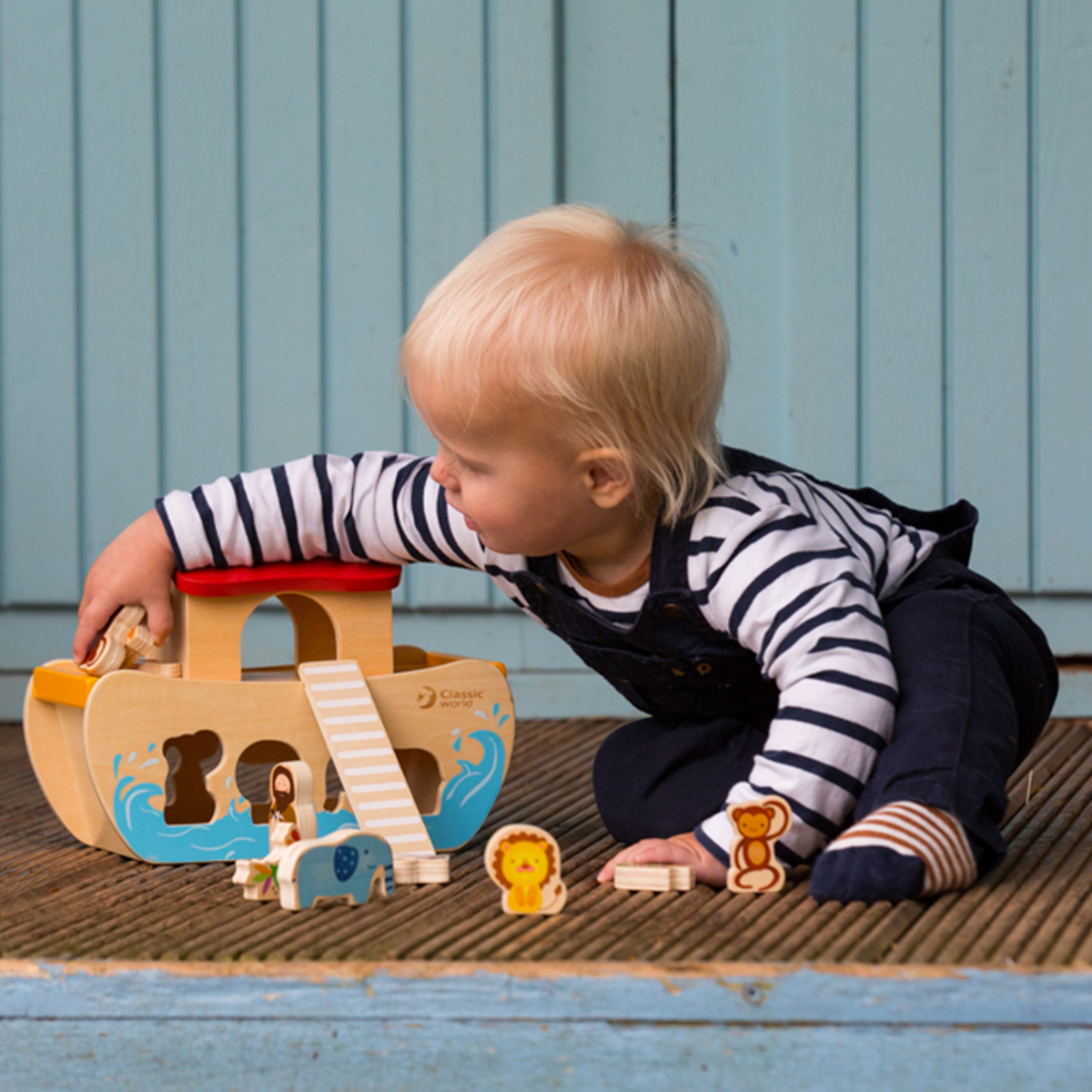 Classic World Noah's Ark Wood Sorter