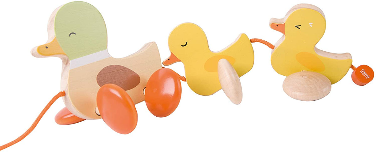 Classic World Pull Along Wooden Ducks