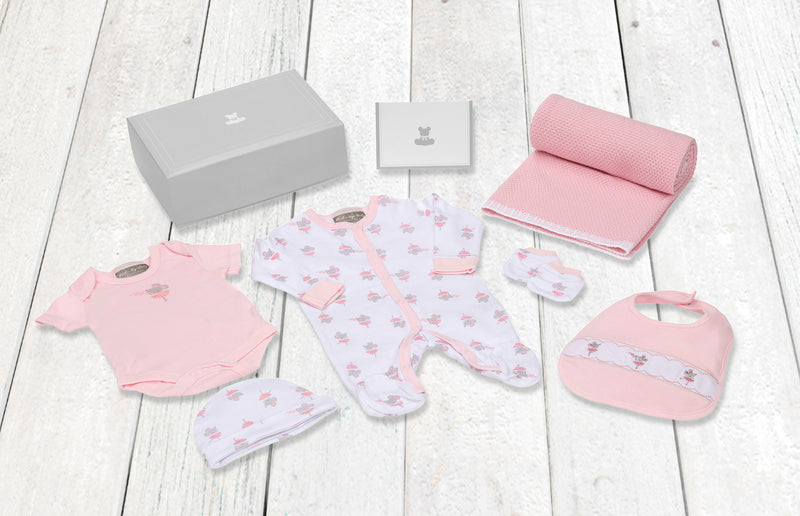 Newborn Baby Gift Box- Pink